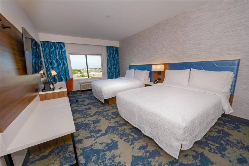 Hampton Inn And Suites Irving Hwy 183 9