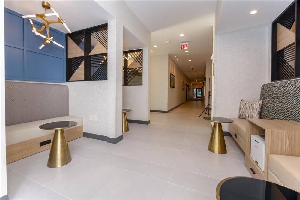 Hampton Inn And Suites Irving Hwy 183 6