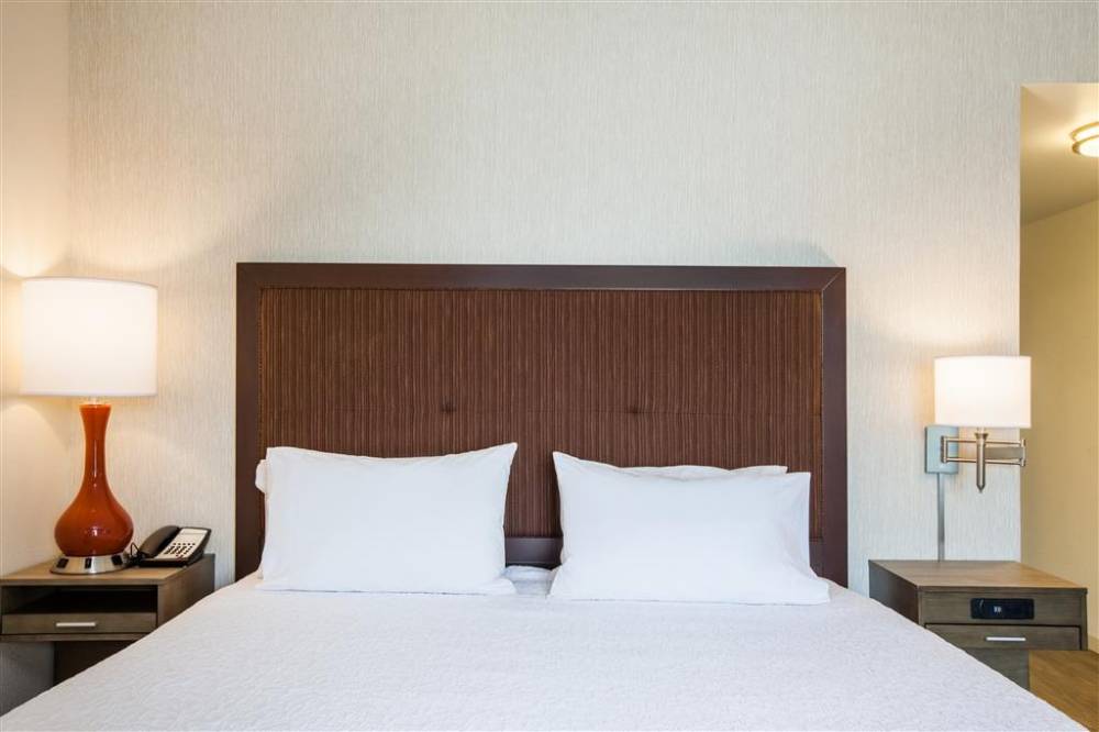 Hampton Inn And Suites Pasco/tri-cities 14