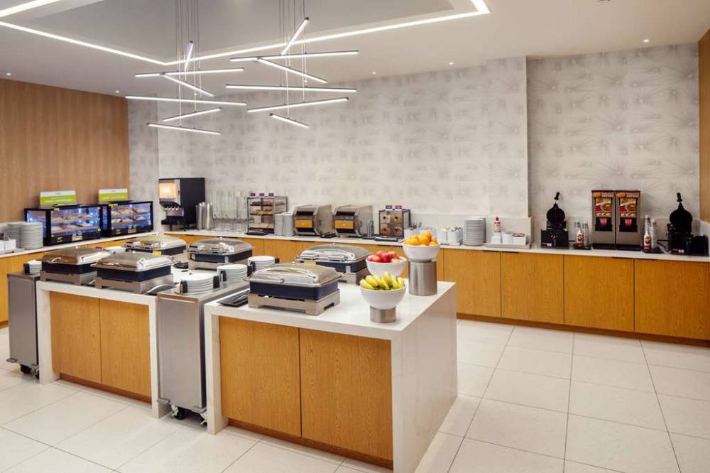 Hampton Inn By Hilton New York Times Square 5