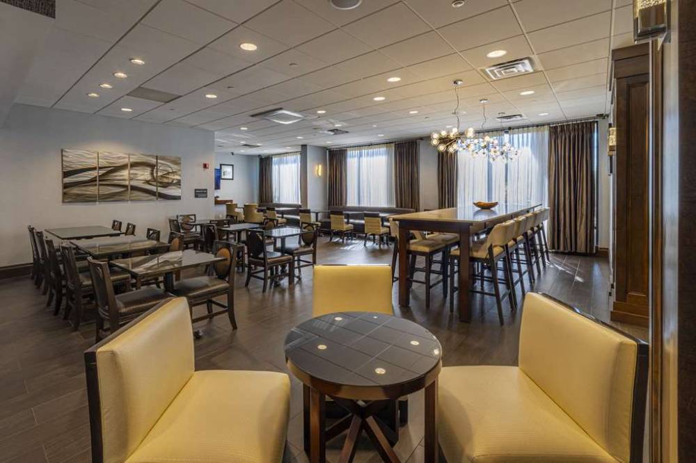 Hampton Inn Carlstadt-at The Meadowlands 3