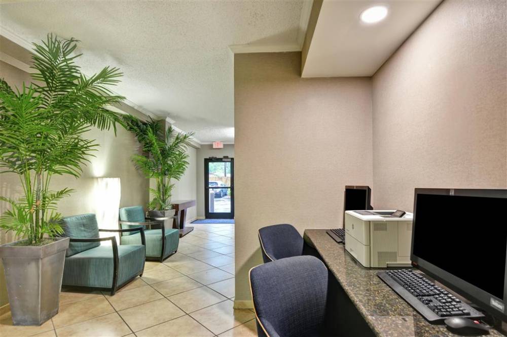 Hampton Inn Columbia-i-26 Airport 3