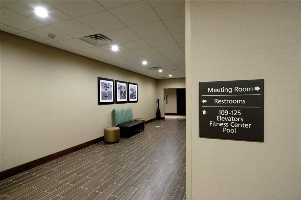 Hampton Inn Green Bay Downtown 3