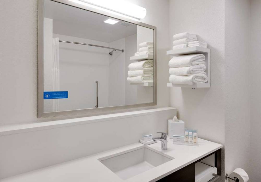 Hampton Inn Irvine Spectrum Lake Forest 10