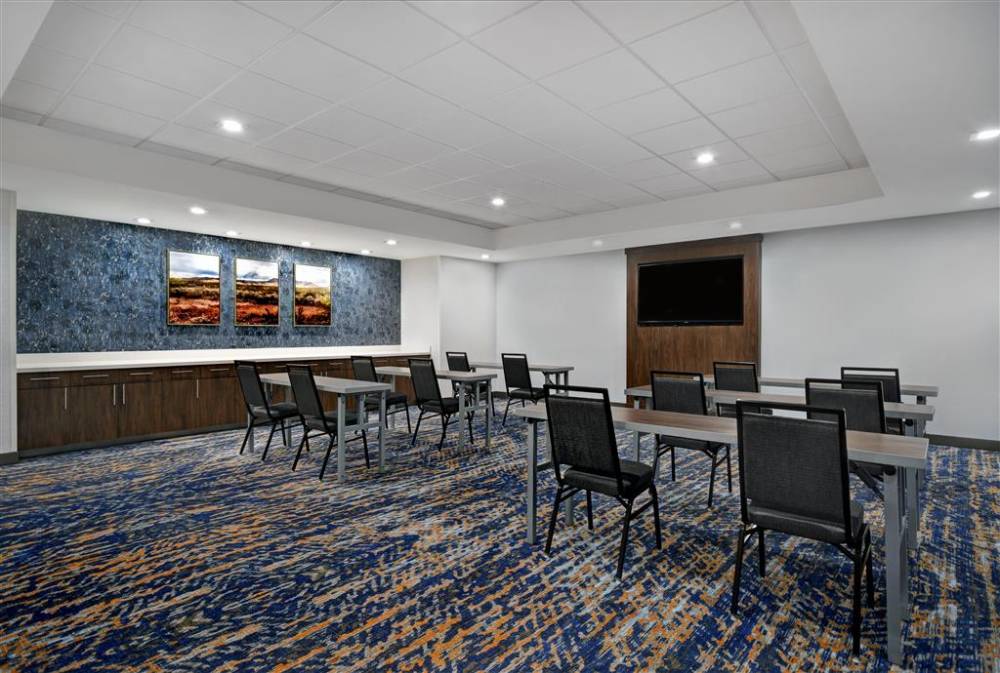 Hampton Inn Midland South 3