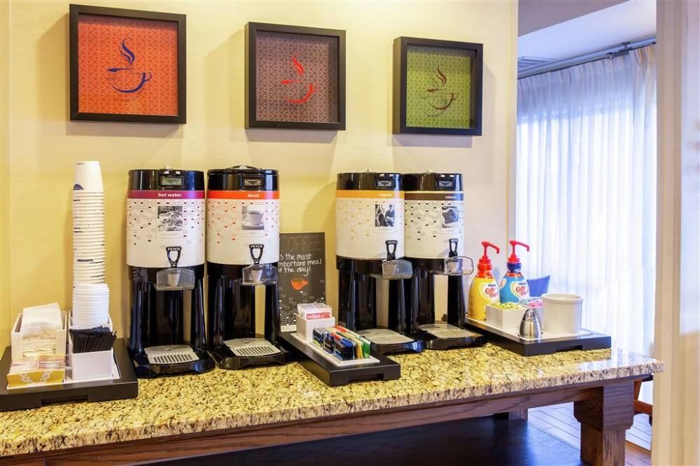 Hampton Inn Minneapolis/burnsville 4