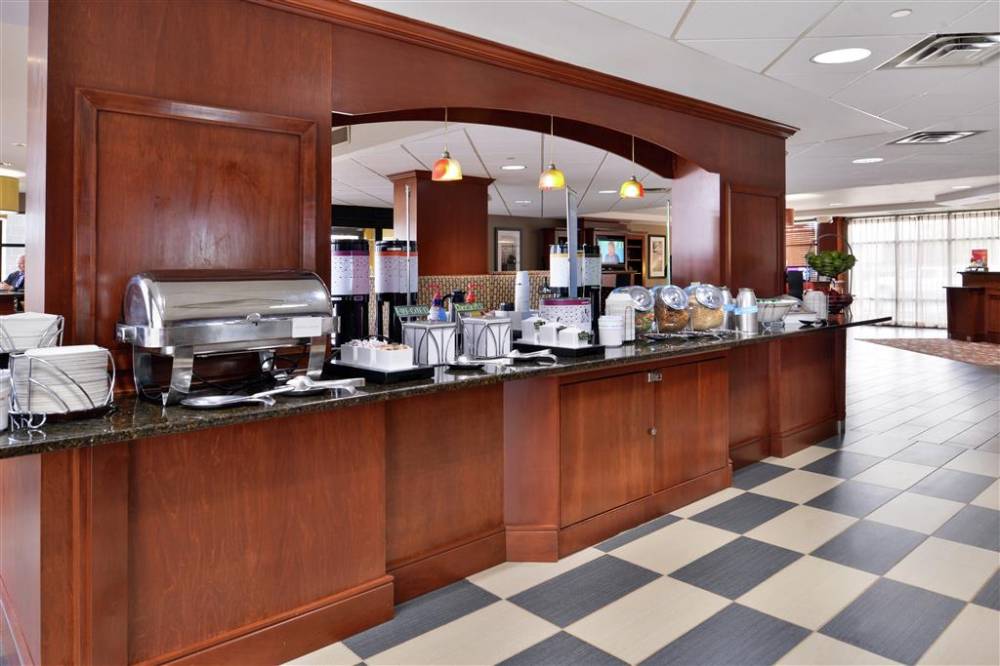 Hampton Inn Norfolk/virginia Beach 4