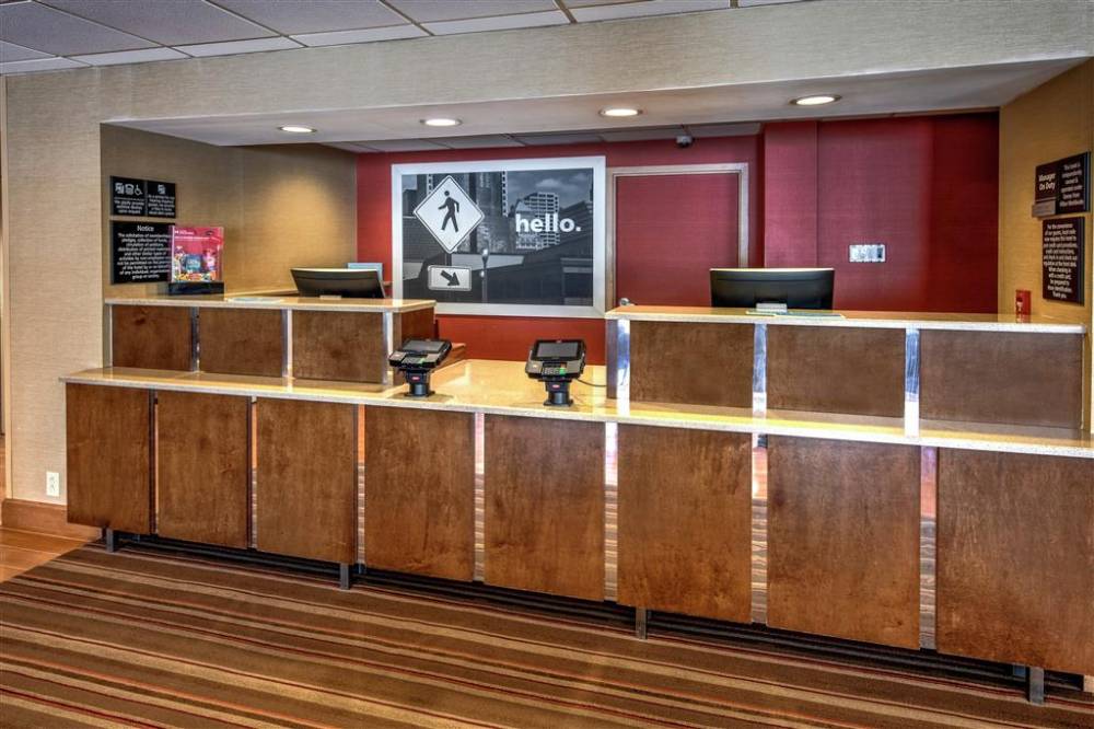 Hampton Inn Raleigh/cary 3