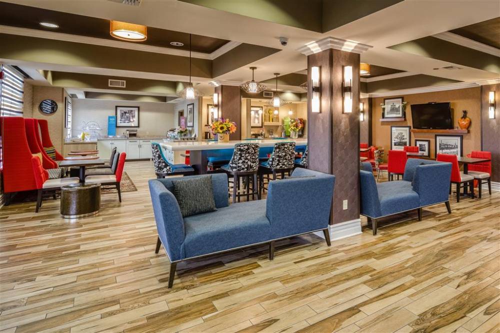 Hampton Inn San Francisco Airport 6
