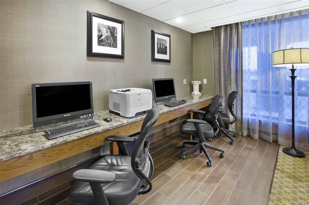 Hampton Inn Toledo-south/maumee 5