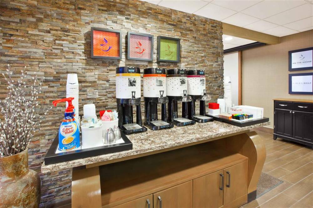 Hampton Inn Toledo-south/maumee 6