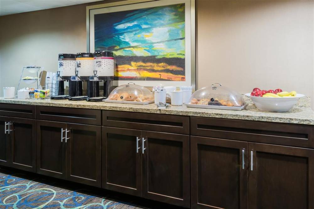 Hampton Inn White Plains/tarrytown 2