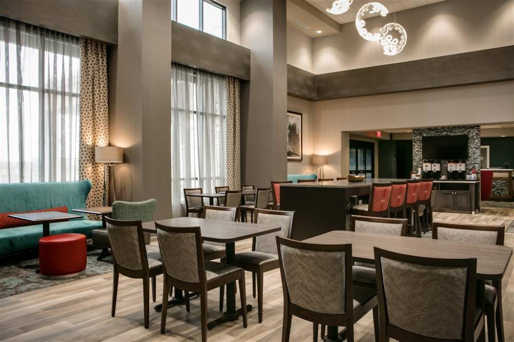 Hampton Inn Wichita Northwest 3