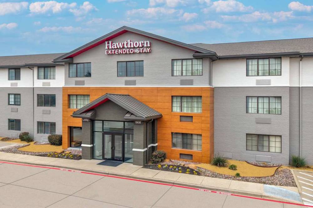 Hawthorn Extended Stay By Wyndham Bedford / Dallas