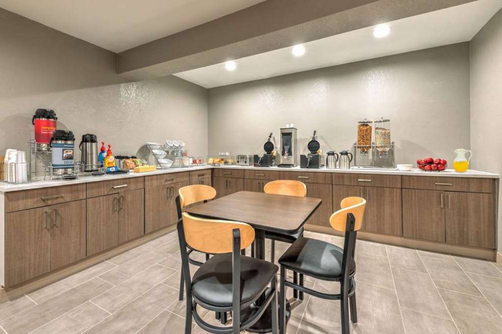 Hawthorn Extended Stay By Wyndham Bedford / Dallas 5