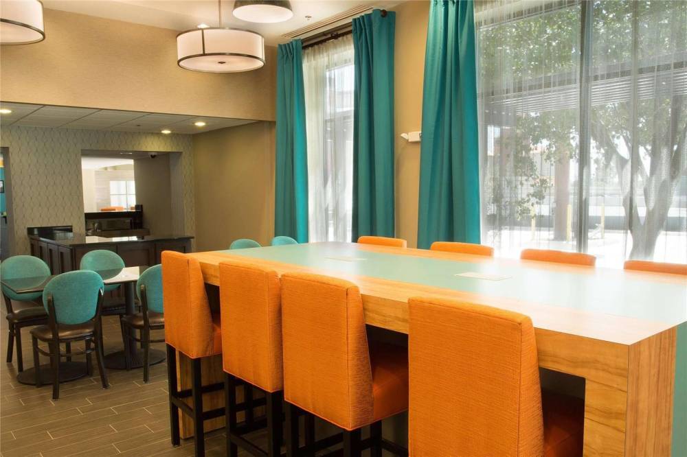 Heritage Inn & Suites San Antonio Airport, Trademark Wyndham 5