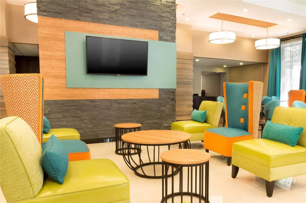 Heritage Inn & Suites San Antonio Airport, Trademark Wyndham 3
