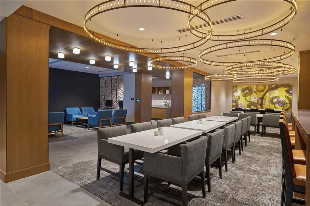 Hilton Des Moines Downtown 4