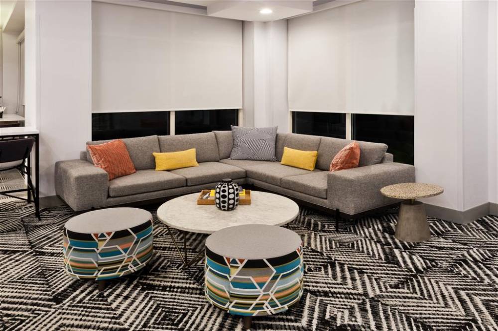 Hilton Garden Inn Birmingham/lakeshore Drive 3