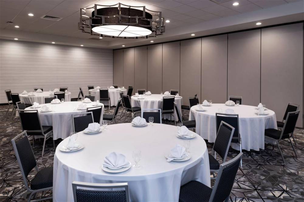 Hilton Garden Inn Columbia Downtown 6