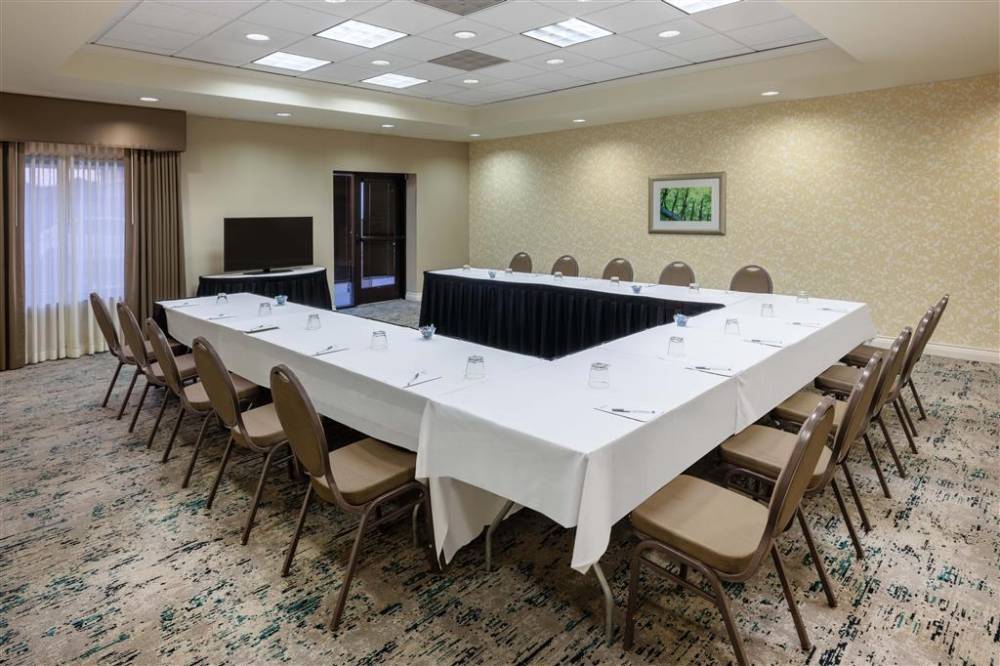 Hilton Garden Inn Dallas Lewisville 2