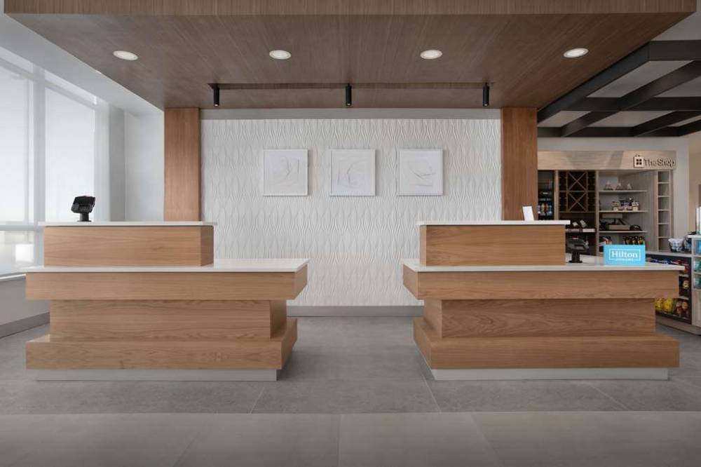 Hilton Garden Inn Denver Airport Tower Road 3