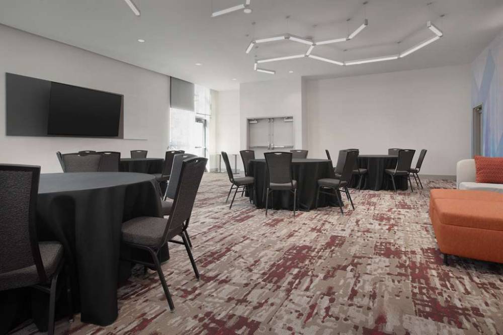 Hilton Garden Inn Denver Airport Tower Road 2
