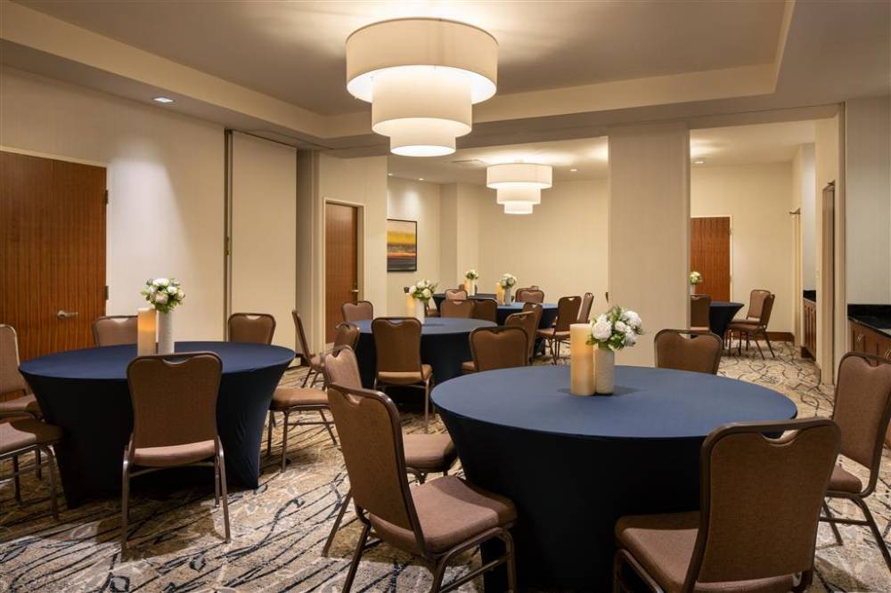 Hilton Garden Inn Long Island City New  2