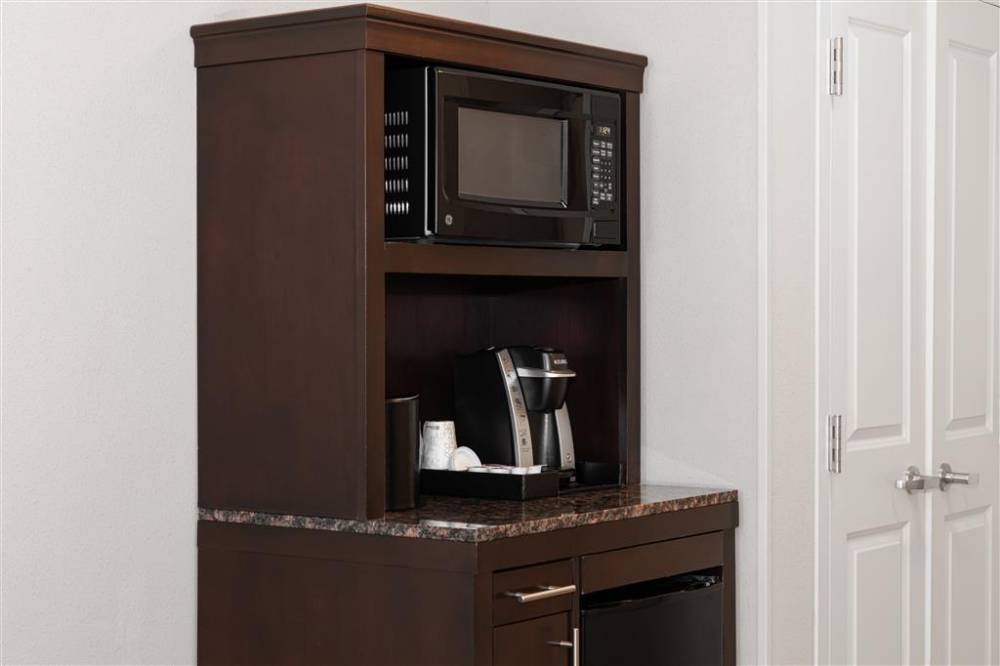 Hilton Garden Inn Midland 10