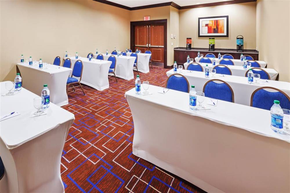 Hilton Garden Inn Midland 2