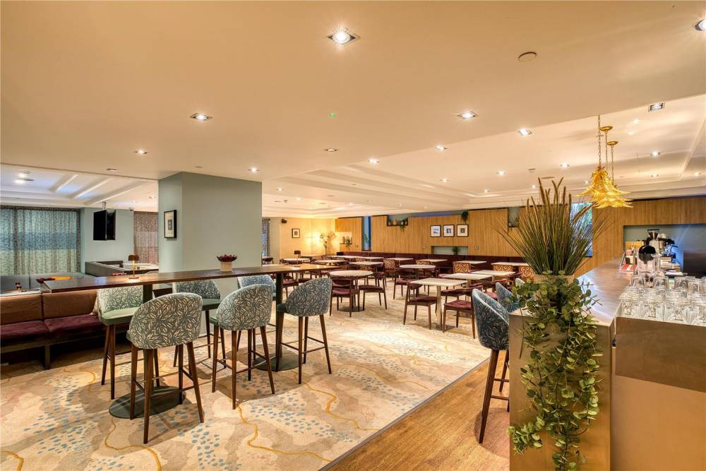 Hilton London Kensington 5
