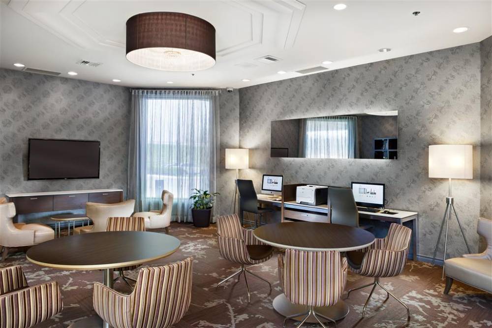 Hilton Montreal/laval 5