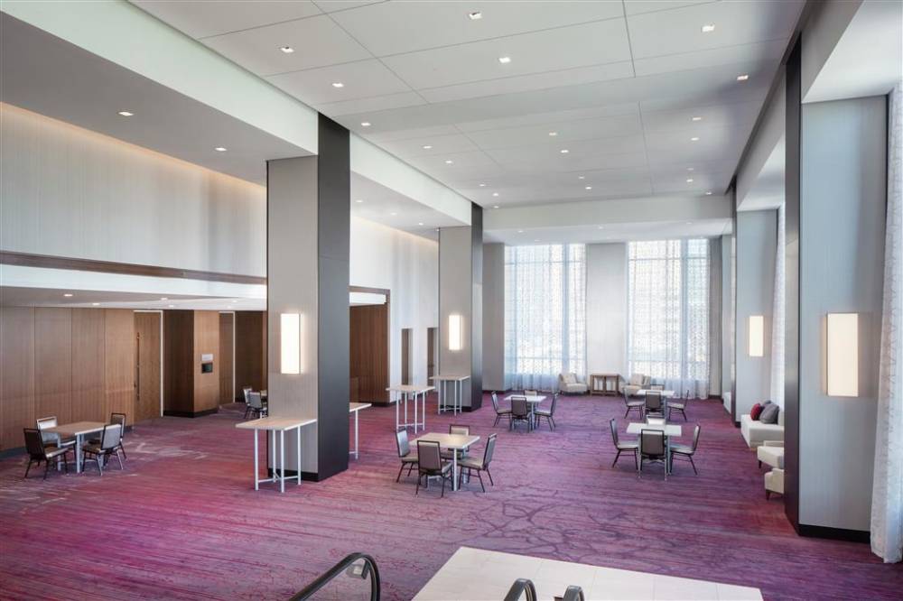 Hilton Rochester Mayo Clinic Area 2