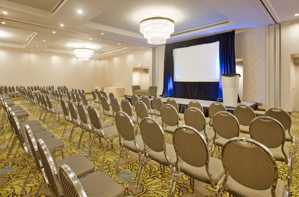 Holiday Inn Centre - Broadway 10