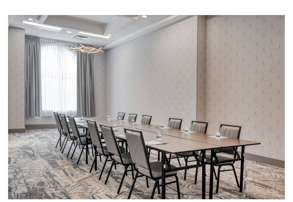 Holiday Inn Exp Federal Way 4