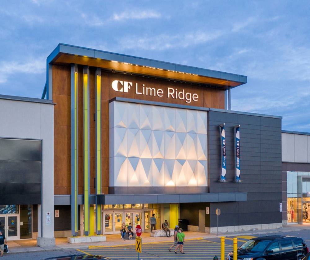 Holiday Inn Exp Hamilton Upper James By  8