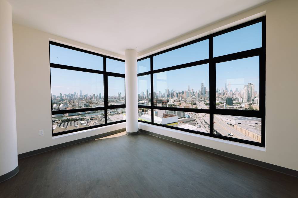 Holiday Inn Exp Long Island City E By Ih 10