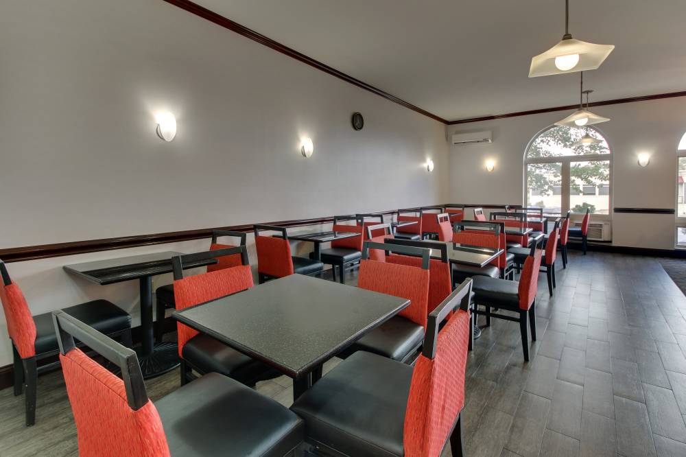 Holiday Inn Exp Stes Allentown West 9