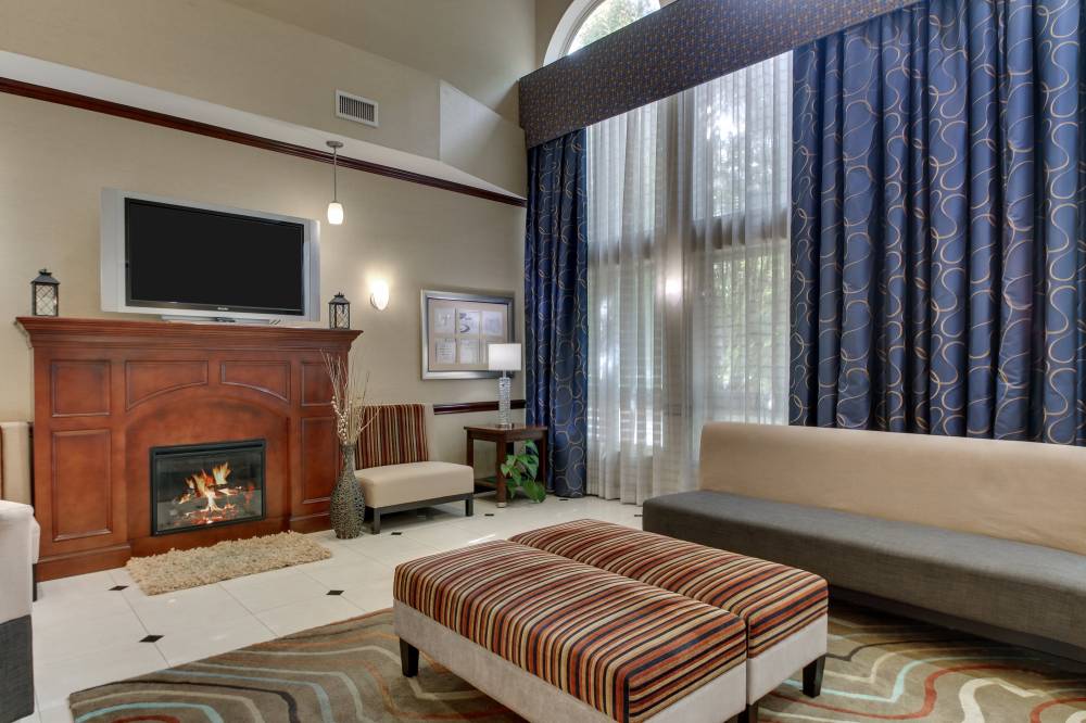 Holiday Inn Exp Stes Allentown West 7