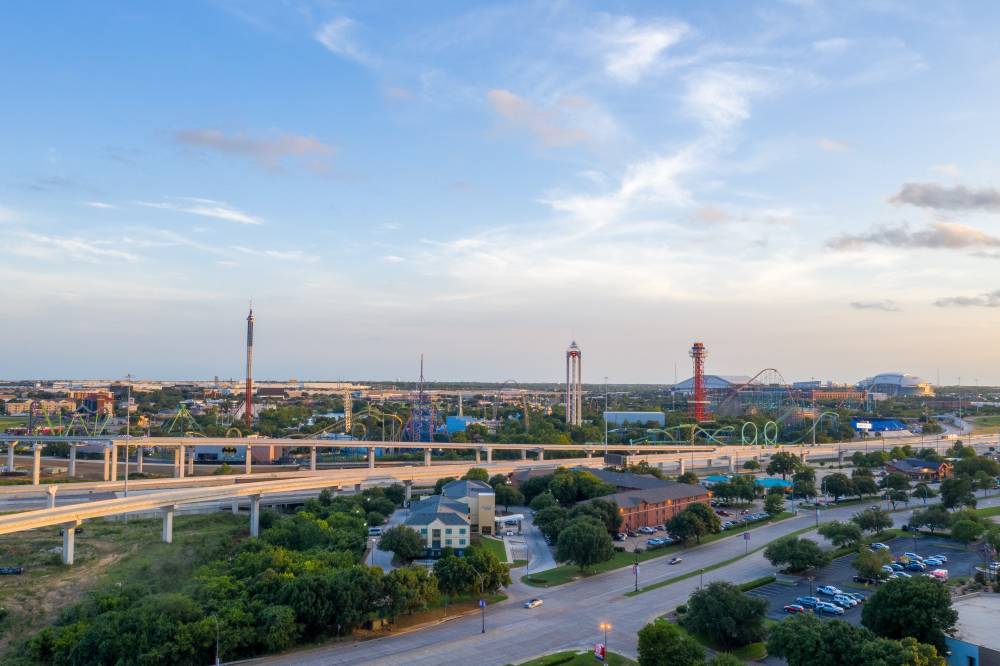 Holiday Inn Exp Stes Arlington N Stadium 7