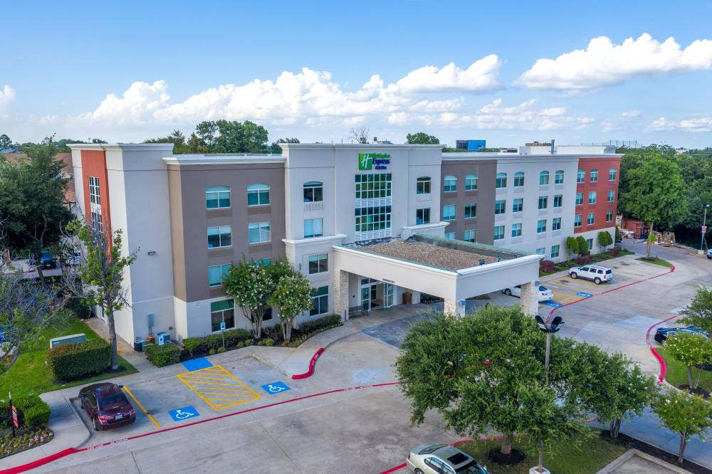 Holiday Inn Exp Stes Arlington N Stadium