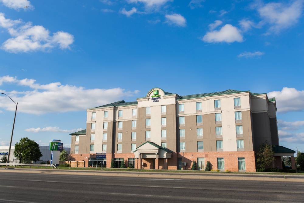 Holiday Inn Exp Stes Brampton