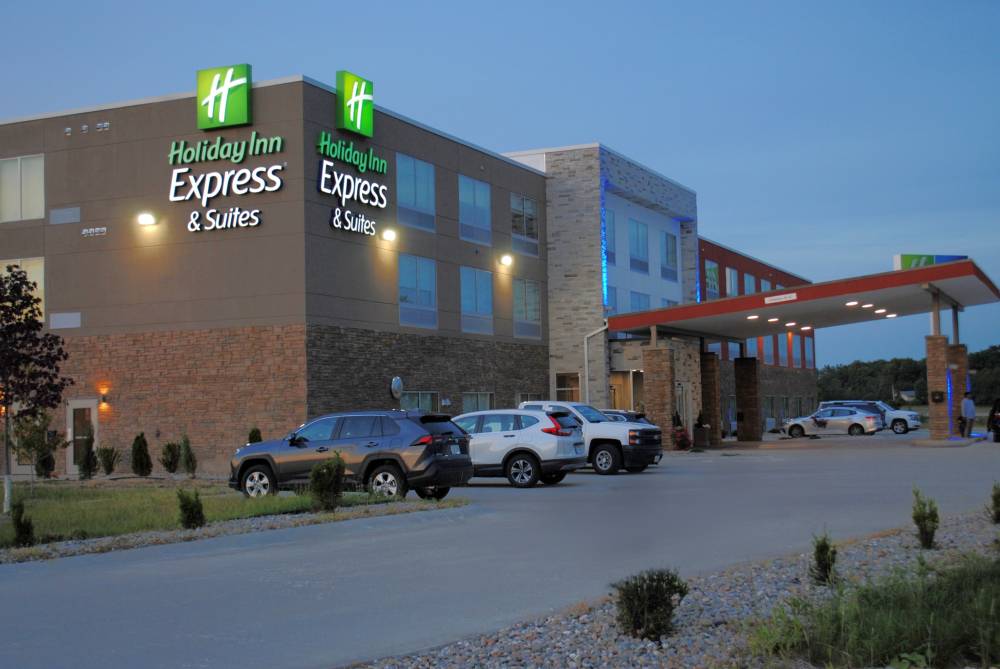 Holiday Inn Exp Stes Columbia City 5