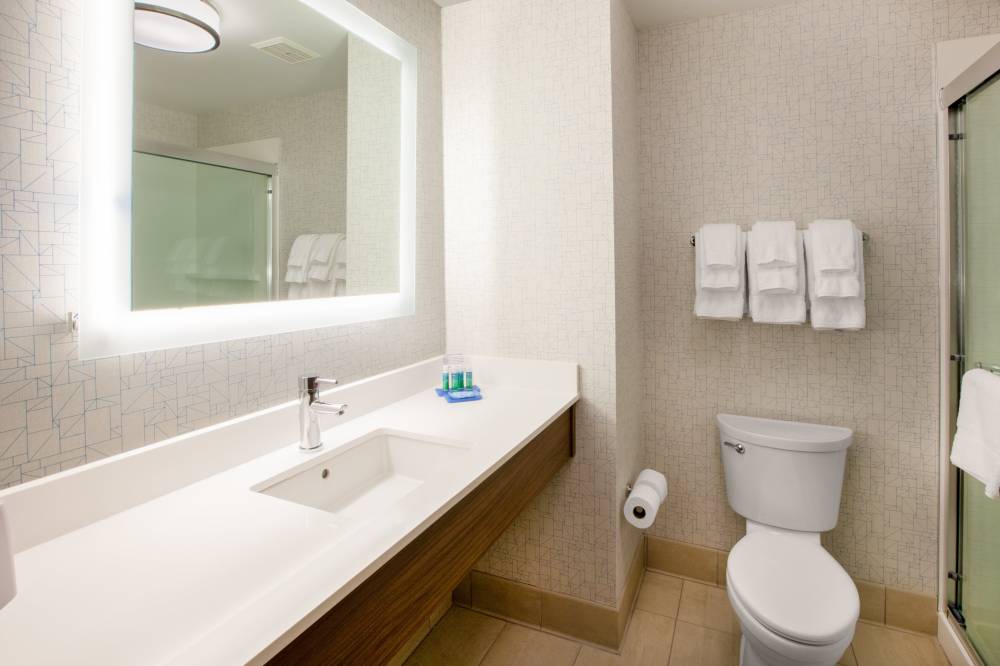 Holiday Inn Exp Stes Doral 1