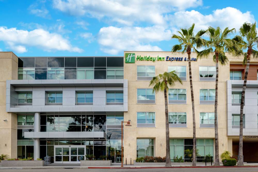 Holiday Inn Exp Stes Glendale Downtown B