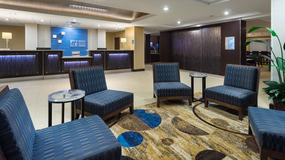 Holiday Inn Exp Stes Midland 2