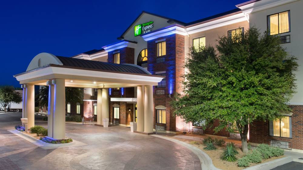 A premium hotel  located only 10 miles from Midlan