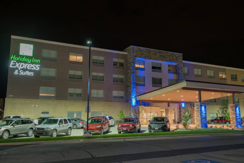 Holiday Inn Exp Stes Mishawaka 4