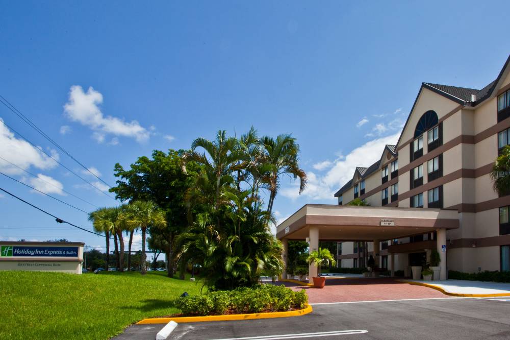 Holiday Inn Exp Stes N Exec Ai