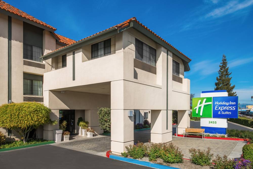 Holiday Inn Exp Stes Silicon V